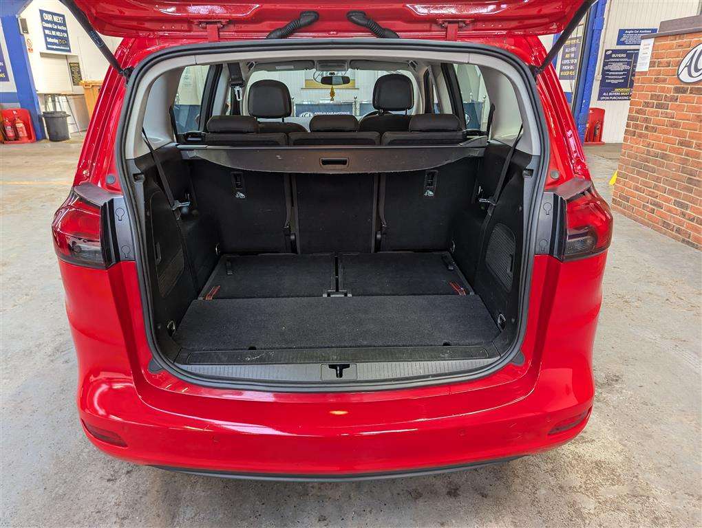 <p>2015 VAUXHALL ZAFIRA TOURER EXCLUSIV CD</p>