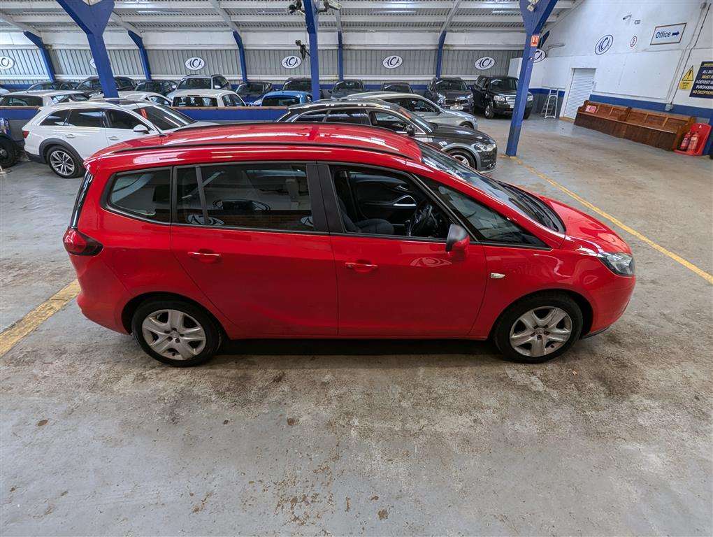 <p>2015 VAUXHALL ZAFIRA TOURER EXCLUSIV CD</p>