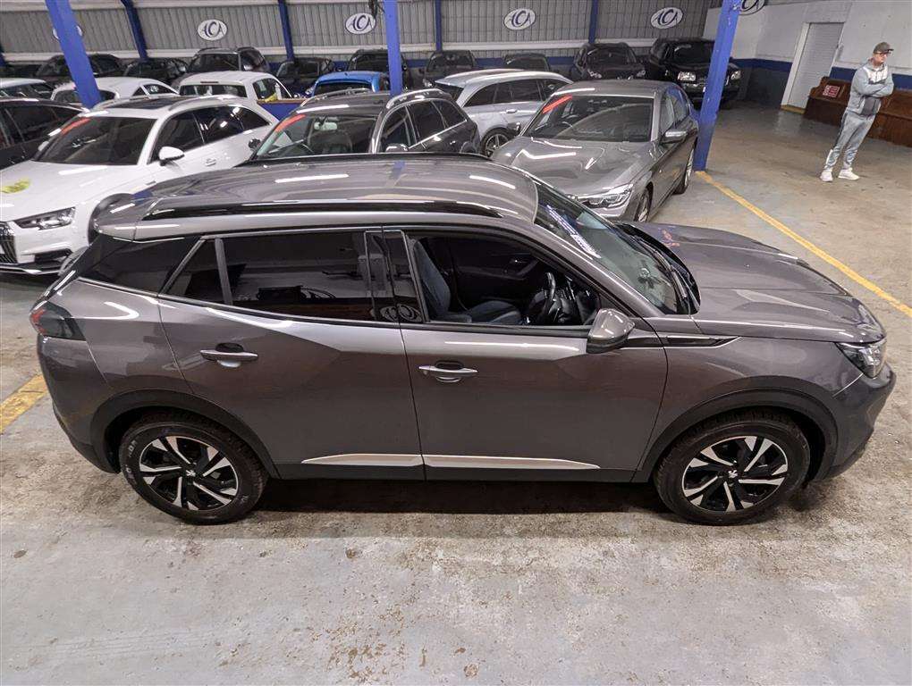 <p>2020 PEUGEOT 2008 ALLURE PREMIUM PTECH</p>