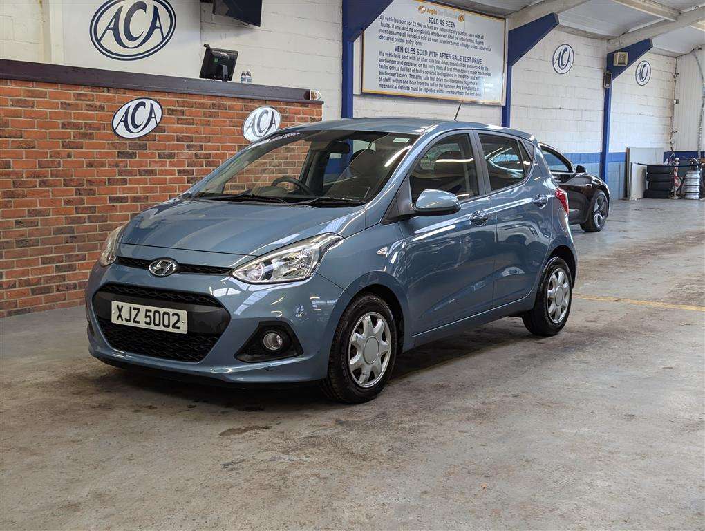 <p>2015 HYUNDAI I10 SE</p>