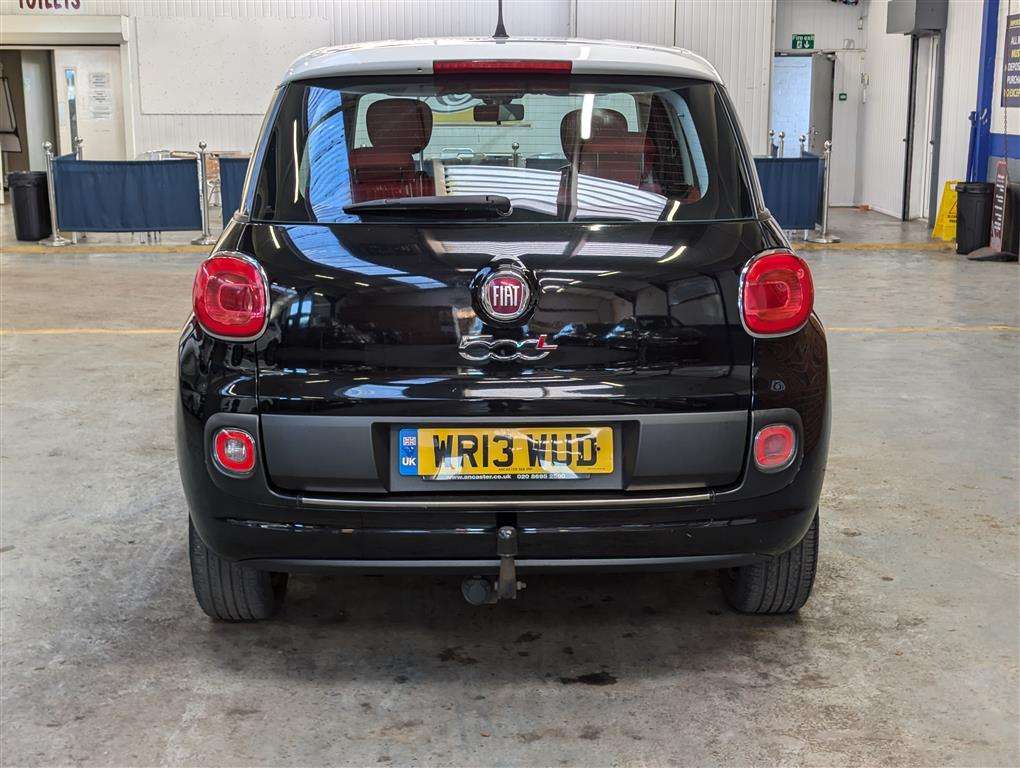 <p>2013 FIAT 500L POP **SOLD</p>