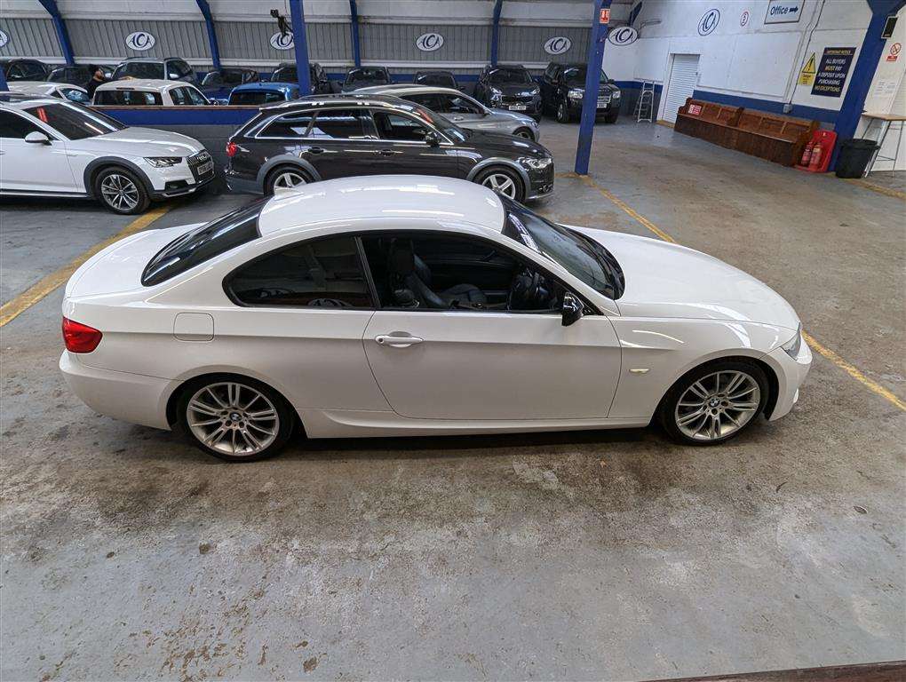 <p>2012 BMW 320D SPORT PLUS EDITION AUTO</p>