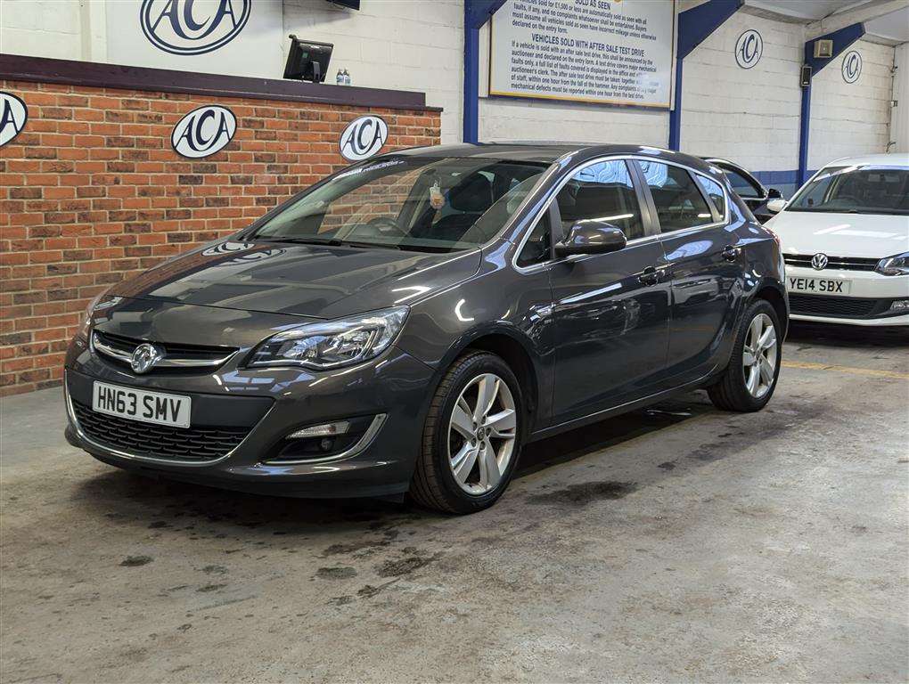 <p>2014 VAUXHALL ASTRA SRI</p>