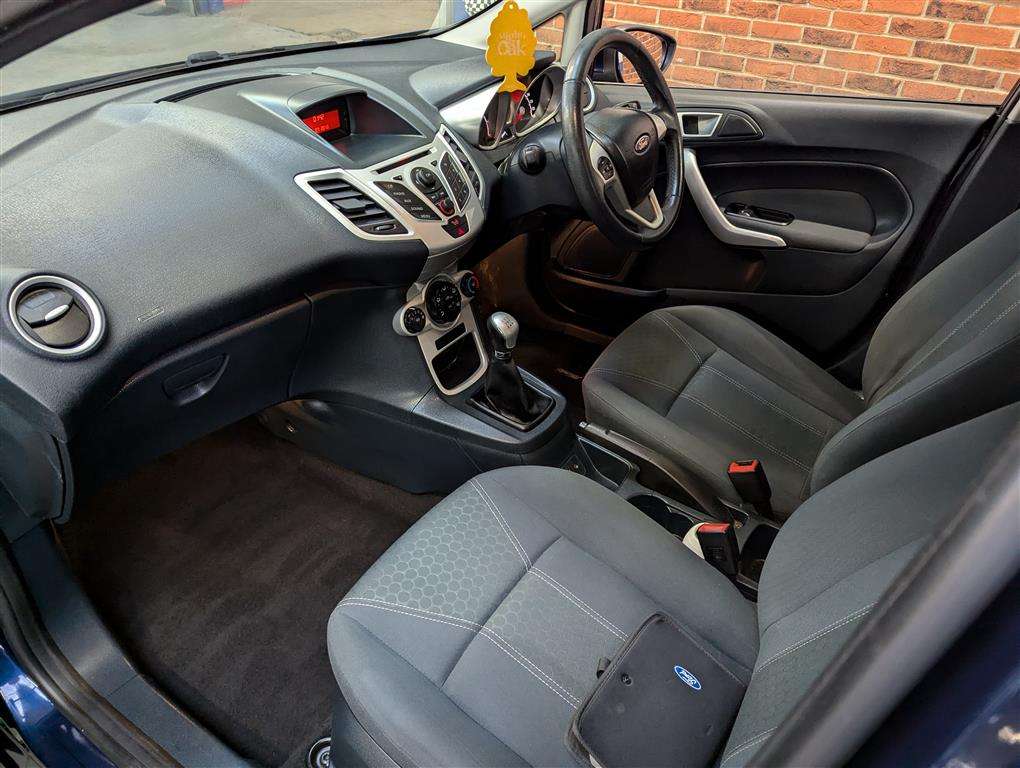 <p>2012 FORD FIESTA ZETEC</p>