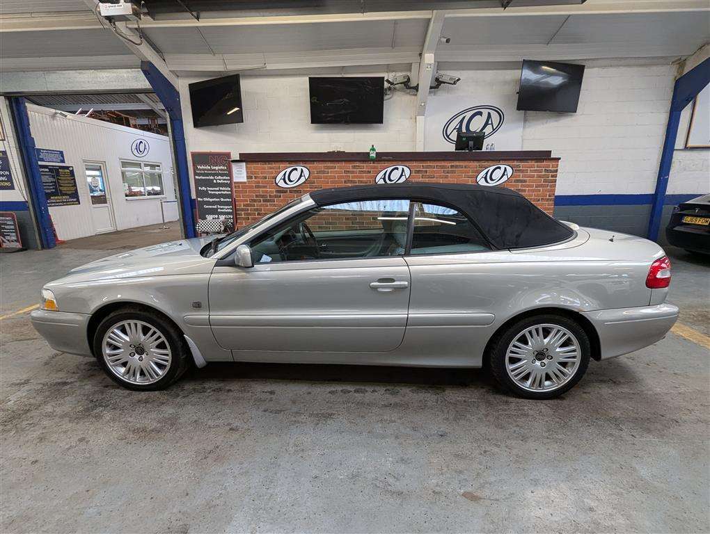 <p>2003 VOLVO C70 T GT AUTO</p>