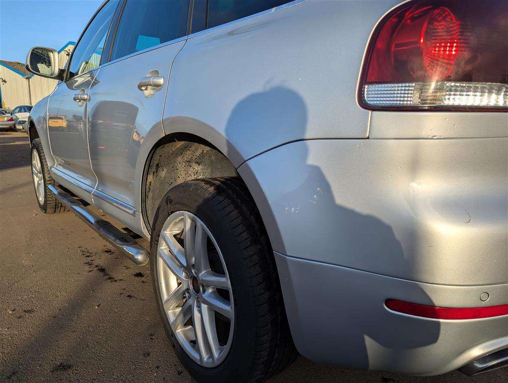 <p>2007 VOLKSWAGEN TOUAREG **SOLD</p>