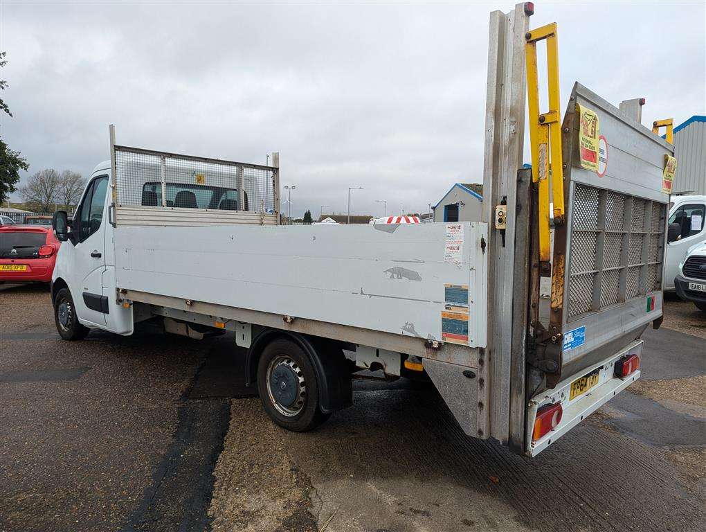 <p>2014 VAUXHALL MOVANO F3500 L3H1 CDTI</p>