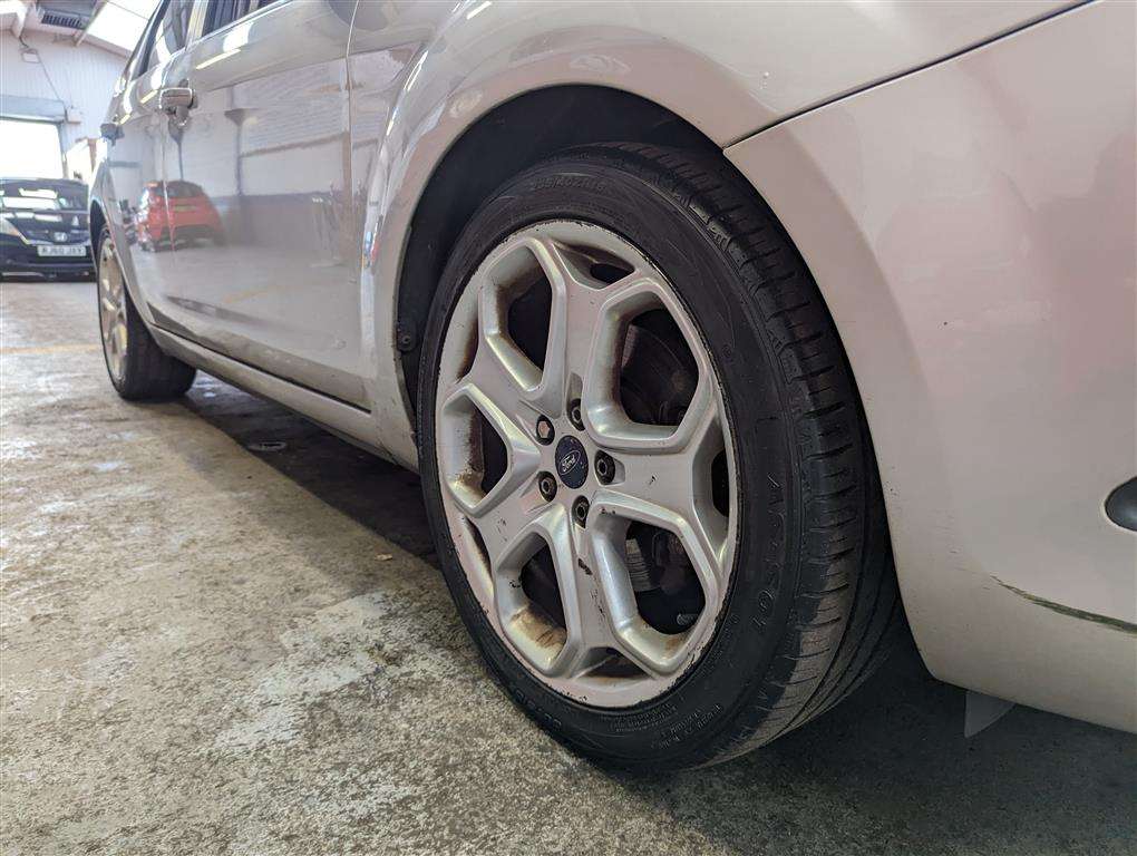 <p>2008 FORD FOCUS TITANIUM TD 115</p>