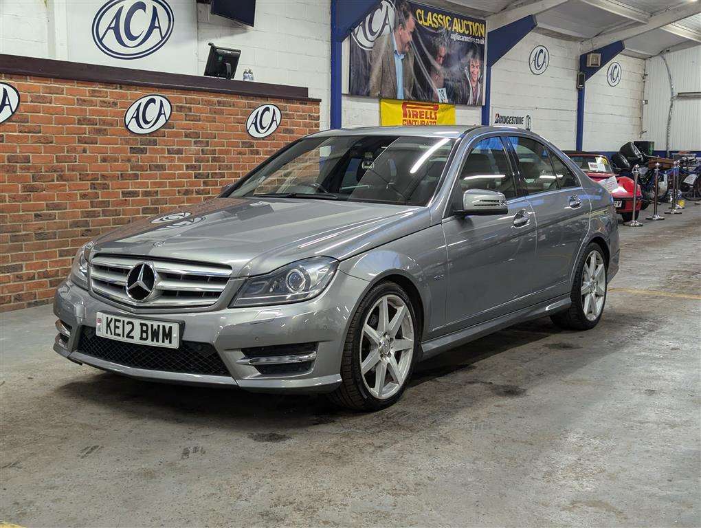 <p>2012 MERCEDES-BENZ C220 SPORT CDI BLUEEFI-CY</p>