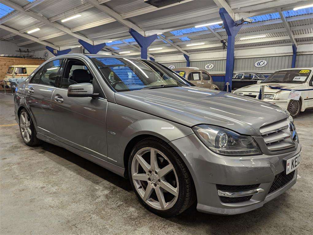 <p>2012 MERCEDES-BENZ C220 SPORT CDI BLUEEFI-CY</p>