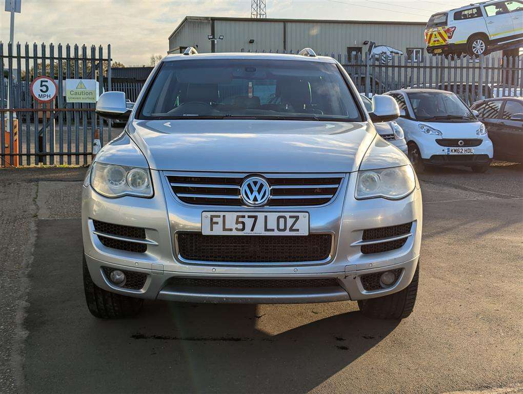 <p>2007 VOLKSWAGEN TOUAREG ALTITUDE TDI E4 AUTO</p>