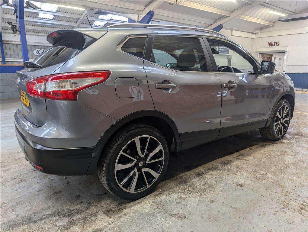 <p>2016 NISSAN QASHQAI TEKNA DCI CVT</p>