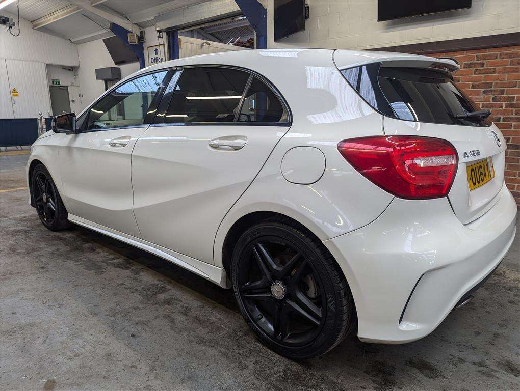 <p>2014 MERCEDES-BENZ A180 BLUE-CY AMG SPORT CD</p>