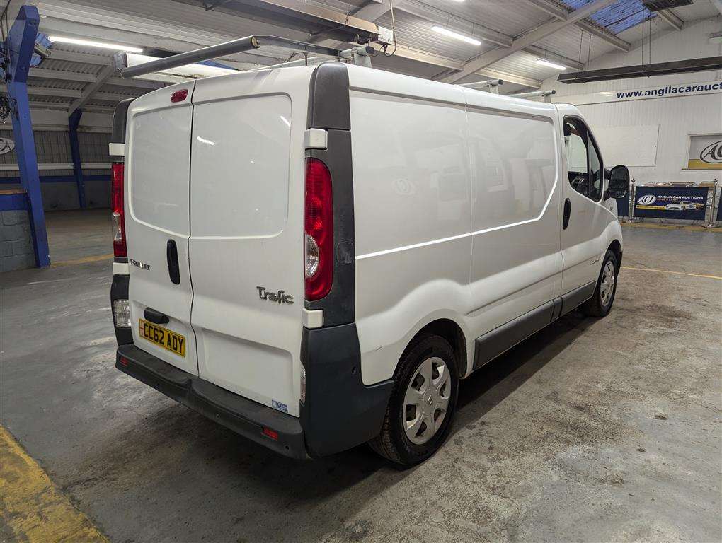 <p>2013 RENAULT TRAFIC SL29 DCI</p>