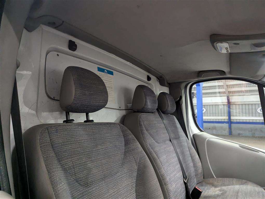 <p>2013 RENAULT TRAFIC SL29 DCI</p>