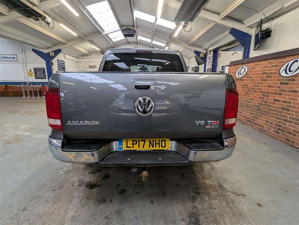 <p>2017 VOLKSWAGEN AMAROK HIGHLINE V6 TDI 4M</p>