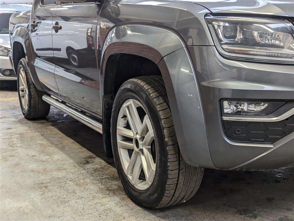 <p>2017 VOLKSWAGEN AMAROK HIGHLINE V6 TDI 4M</p>