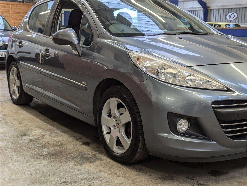 <p>2009 PEUGEOT 207 SPORT HDI 90</p>