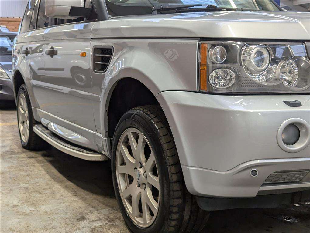 <p>2006 LAND ROVER RANGE ROVER SP HSE TDV6 AUTO</p>