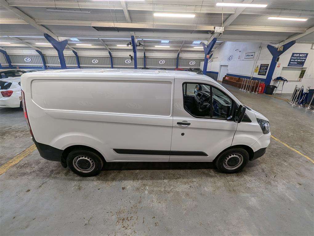 <p>2020 FORD TRANSIT CUSTOM 300LEADER</p>