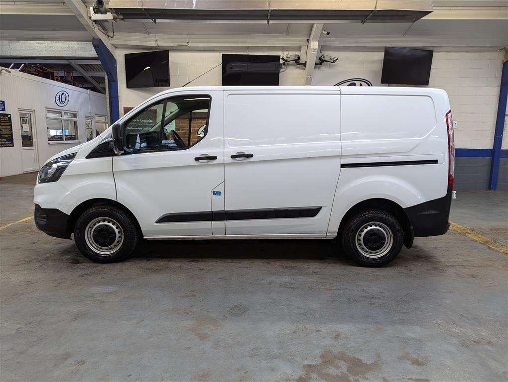 <p>2020 FORD TRANSIT CUSTOM 300LEADER</p>