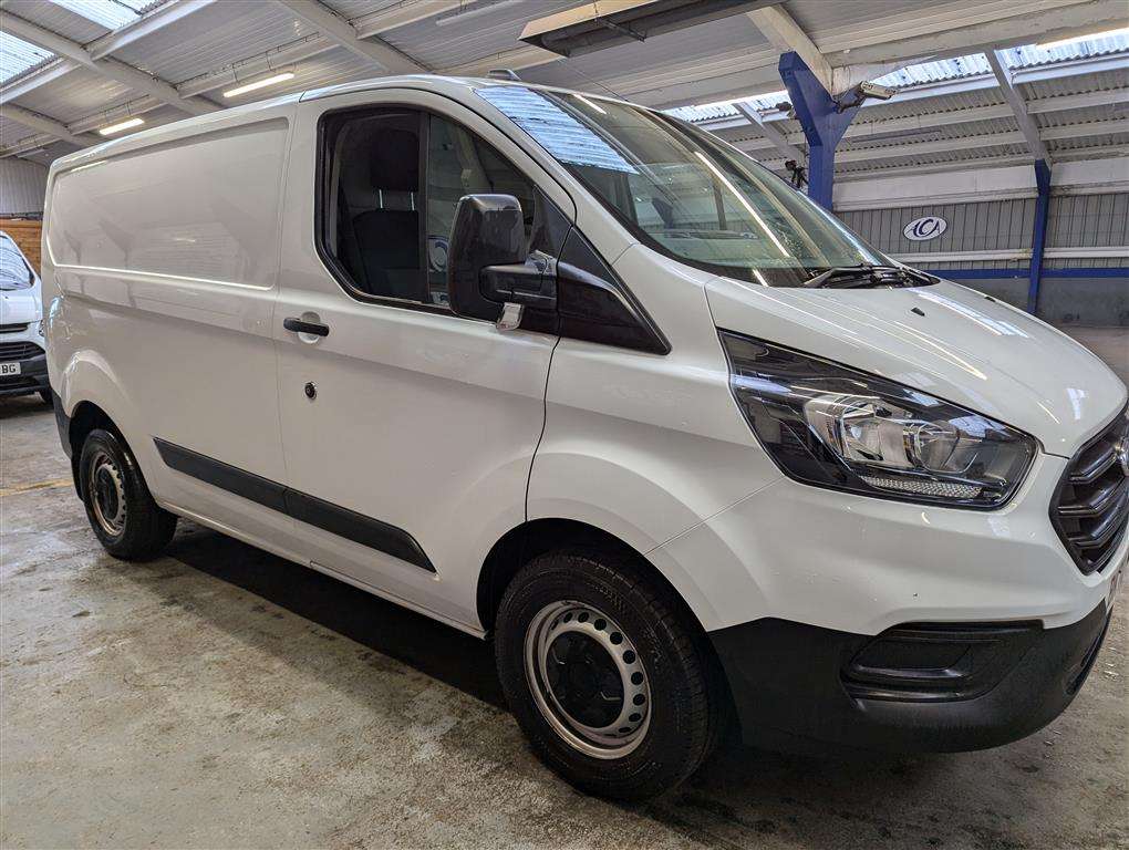 <p>2020 FORD TRANSIT CUSTOM 300LEADER</p>