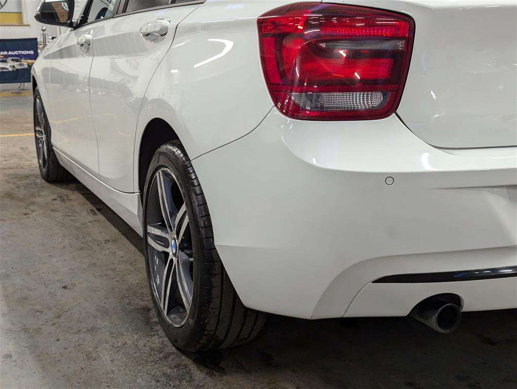 <p>2014 BMW 116D SPORT</p>