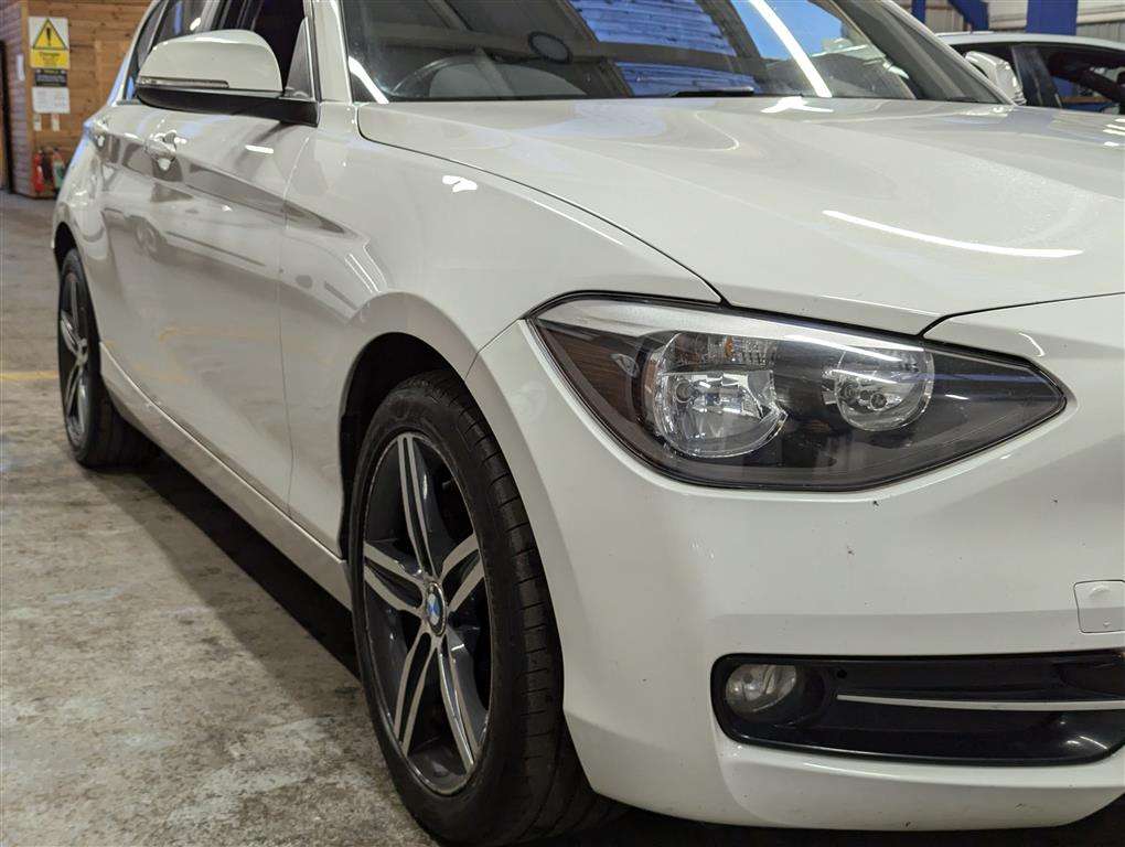 <p>2014 BMW 116D SPORT</p>