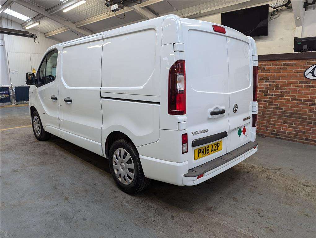 <p>2016 VAUXHALL VIVARO 2700 SPORTIVE CDTI</p>