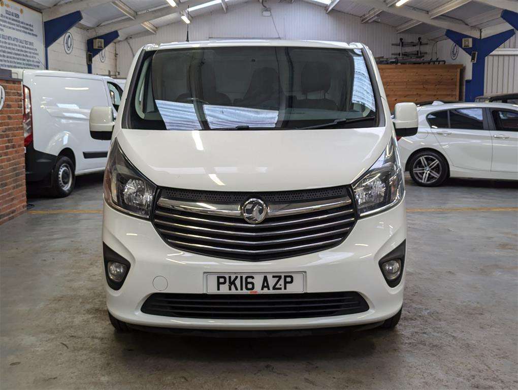 <p>2016 VAUXHALL VIVARO 2700 SPORTIVE CDTI</p>