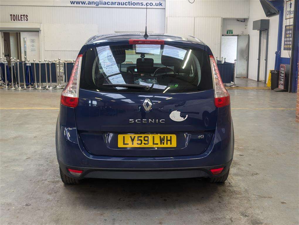 <p>2010 RENAULT GR SCENIC EXTREME DCI 106</p>