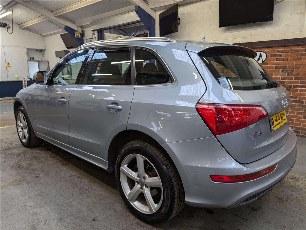 <p>2009 AUDI Q5 S LINE TDI QUATTRO S-A</p>