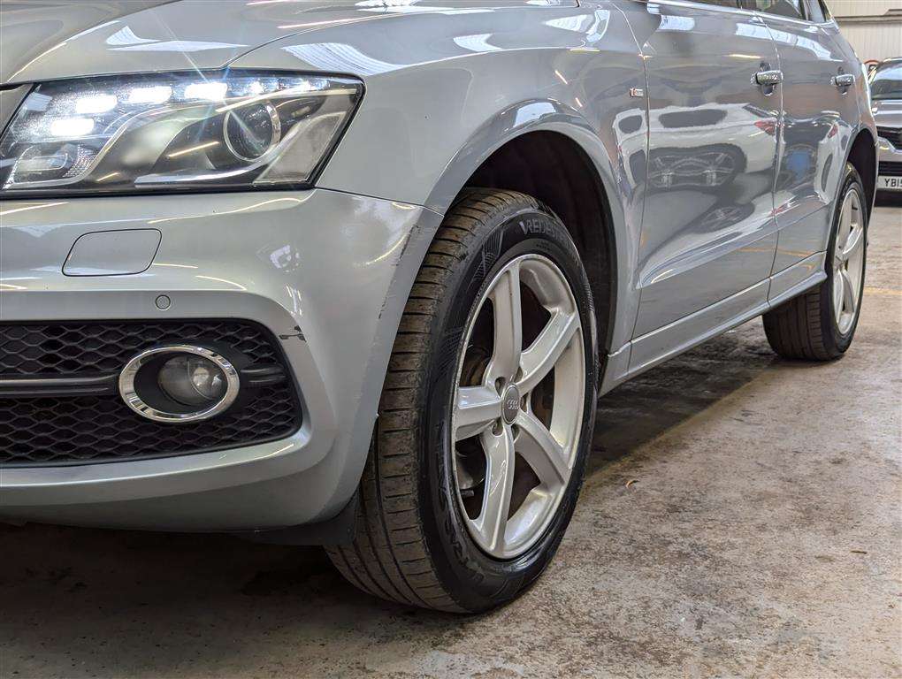 <p>2009 AUDI Q5 S LINE TDI QUATTRO S-A</p>