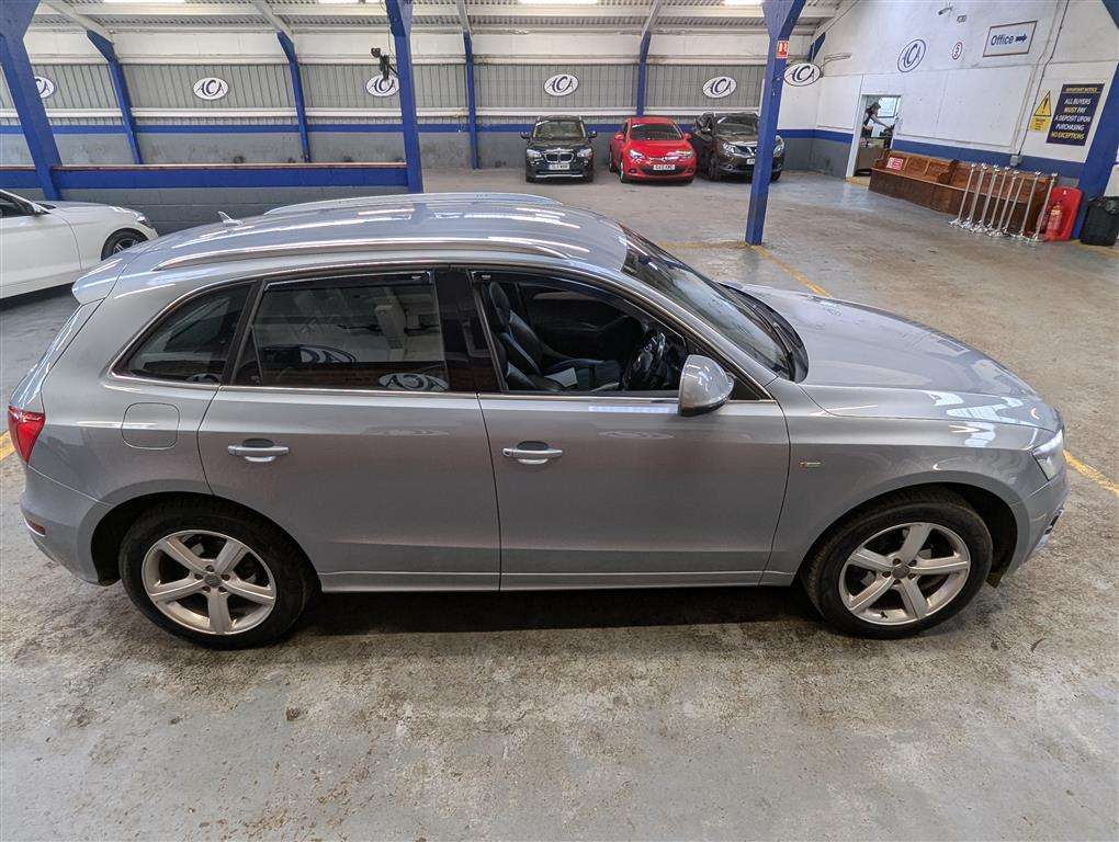 <p>2009 AUDI Q5 S LINE TDI QUATTRO S-A</p>