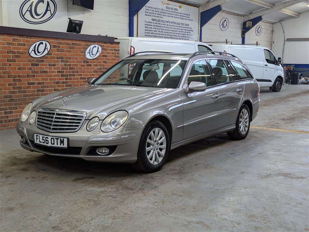 <p>2006 MERCEDES E320 CDI ELEGANCE AUTO</p>