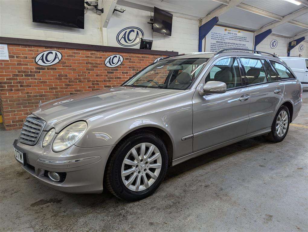 <p>2006 MERCEDES E320 CDI ELEGANCE AUTO</p>