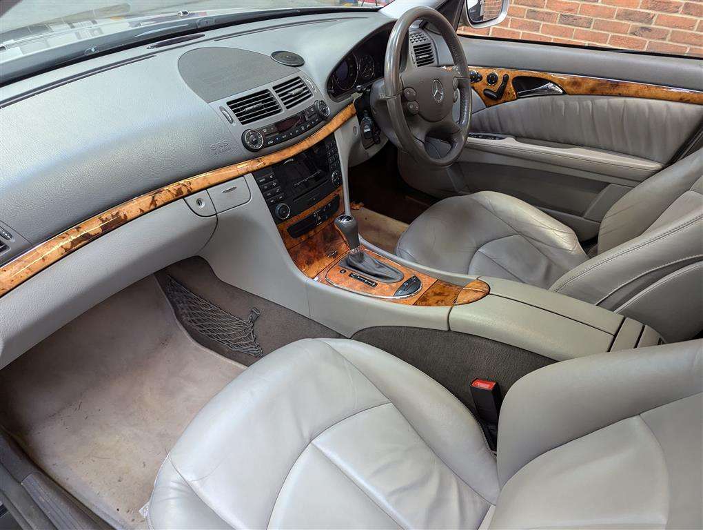 <p>2006 MERCEDES E320 CDI ELEGANCE AUTO</p>