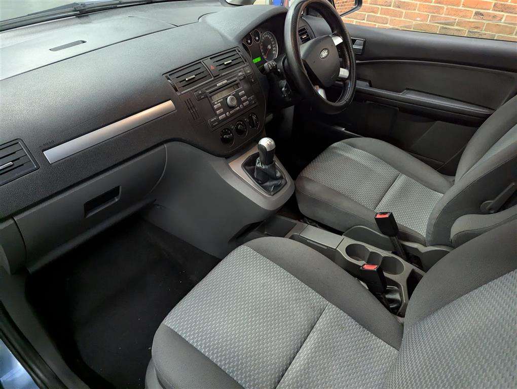 <p>2006 FORD FOCUS C-MAX ZETEC TDCI E4</p>