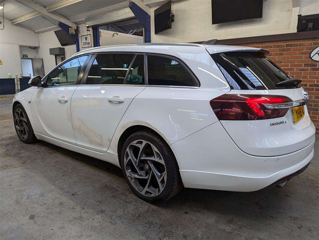 <p>2016 VAUXHALL INSIGNIA LTD ED CDTI EFLE</p>