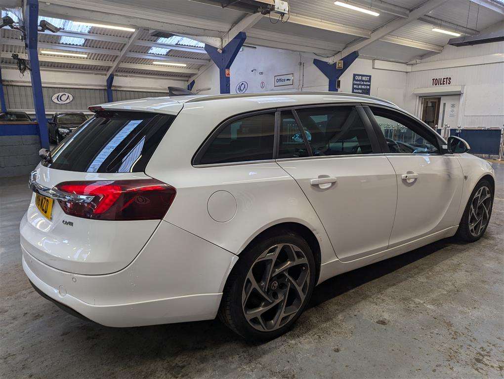 <p>2016 VAUXHALL INSIGNIA LTD ED CDTI EFLE</p>