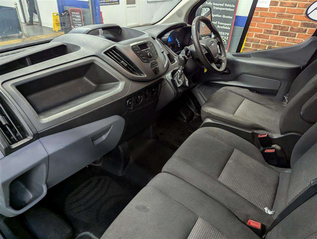 <p>2014 FORD TRANSIT 350</p>