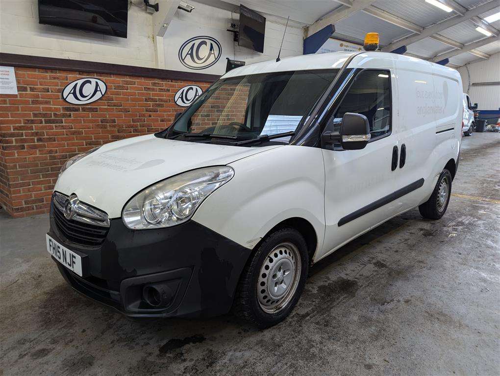 <p>2015 VAUXHALL COMBO 2300 L2H1 CDTI S/S</p>