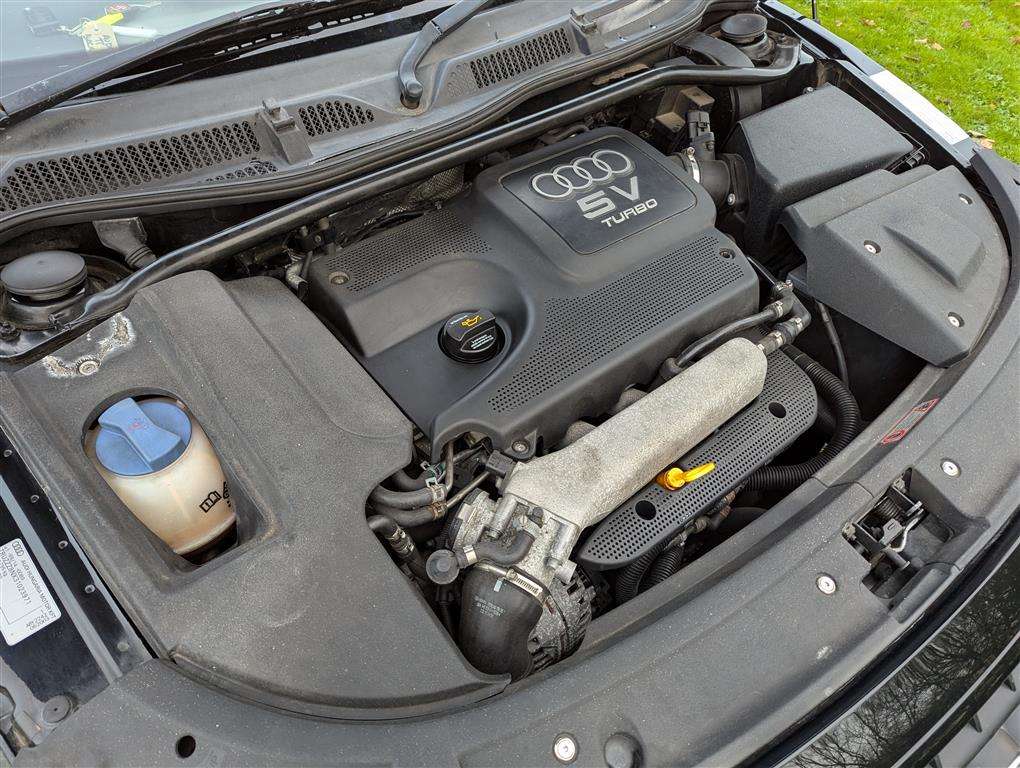 <p>2003 AUDI TT QUATTRO (180 BHP)</p>