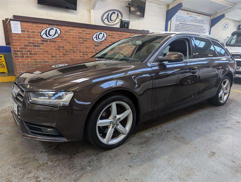 <p>2013 AUDI A4 SE TECHNIK TDI QUATTRO</p>