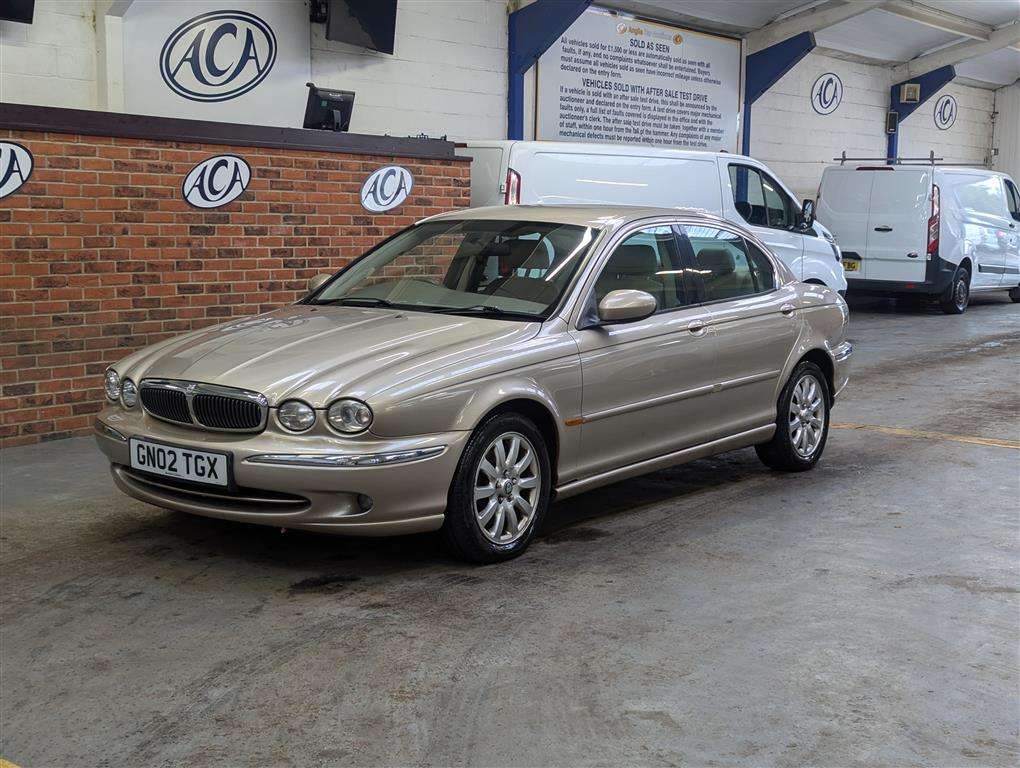 <p>2002 JAGUAR X-TYPE V6 SE AUTO</p>