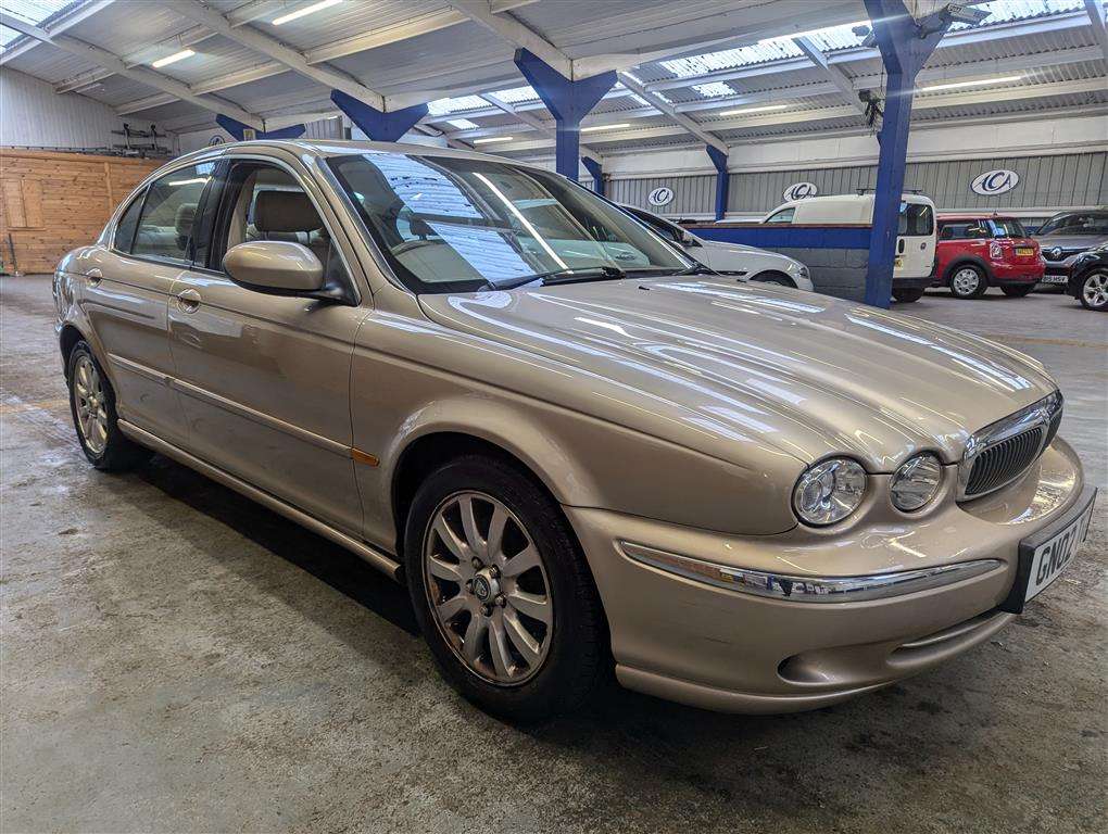 <p>2002 JAGUAR X-TYPE V6 SE AUTO</p>