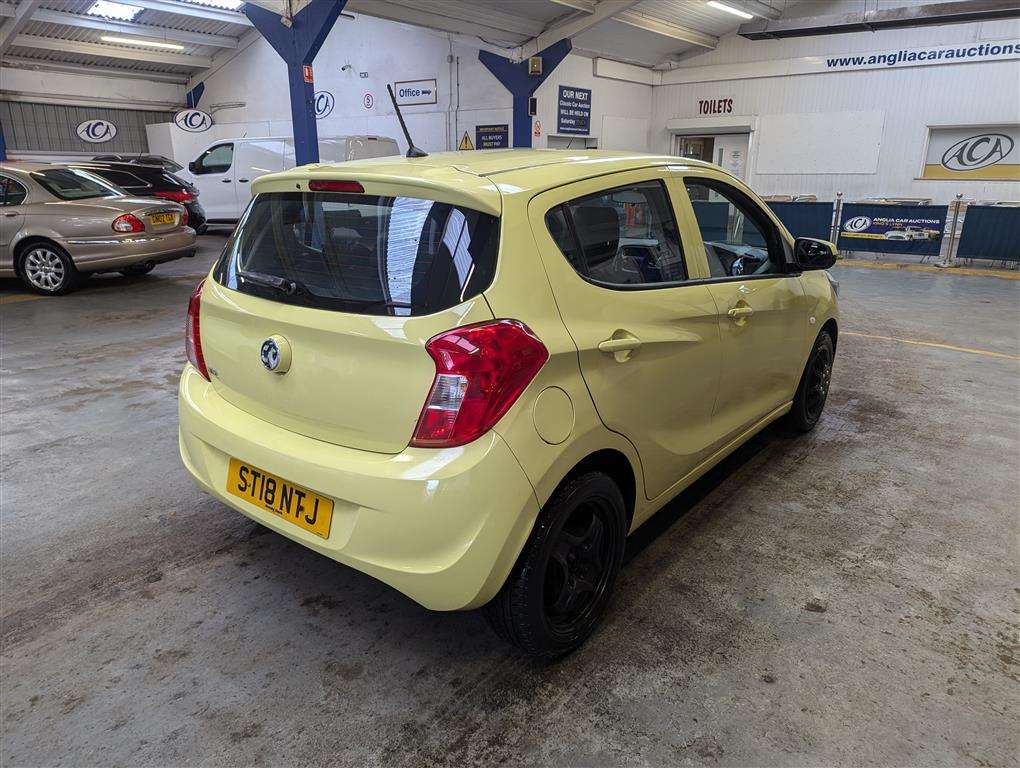 <p>2018 VAUXHALL VIVA SE</p>