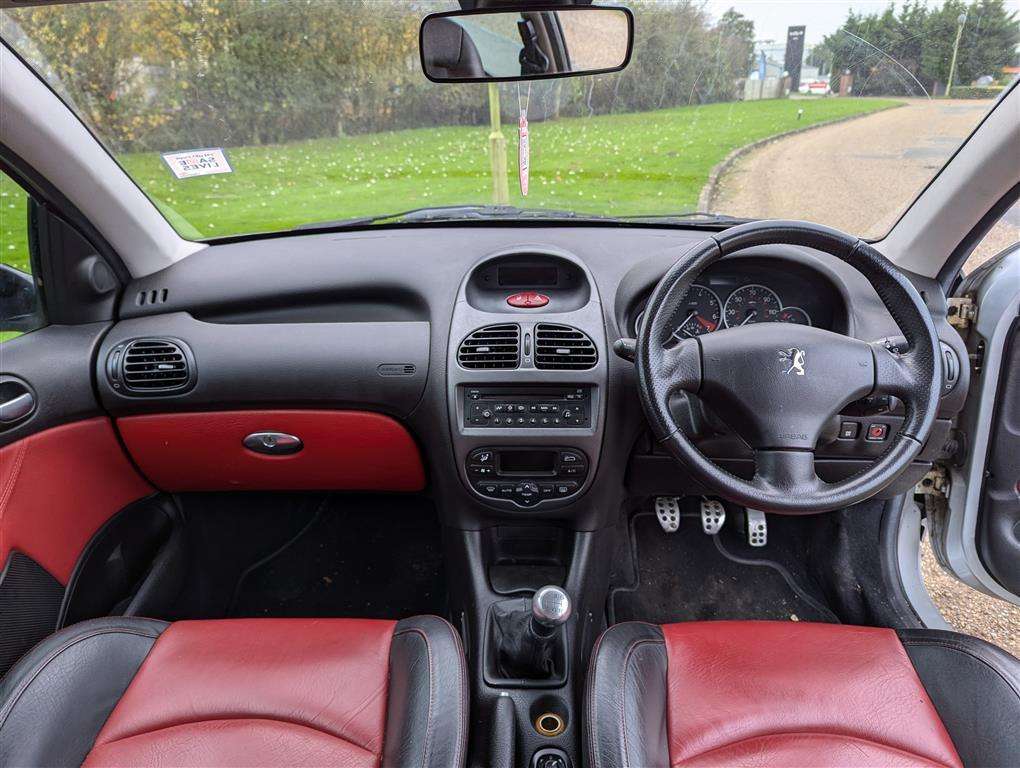 <p>2004 PEUGEOT 206 GTI</p>