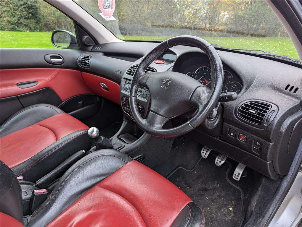 <p>2004 PEUGEOT 206 GTI</p>