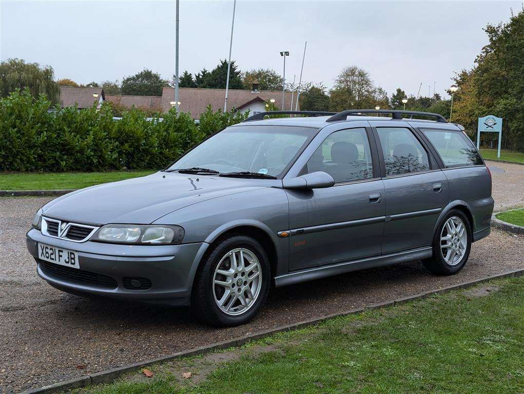 <p>2000 VAUXHALL VECTRA SRI 150</p>